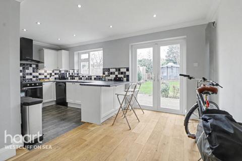undefined, Tickfield Avenue, Southend-On-Sea
