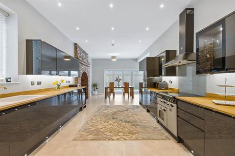 5 bedroom detached house for sale, Tilstock, Whitchurch.