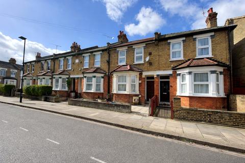 undefined, Standard Road, Greater London TW4