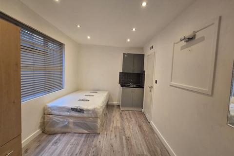 undefined, Humes Avenue, London
