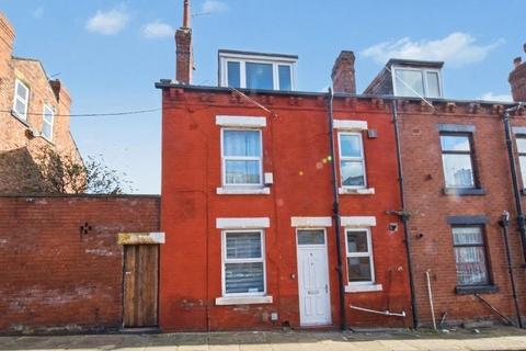 Mitford Place, Leeds, West Yorkshire