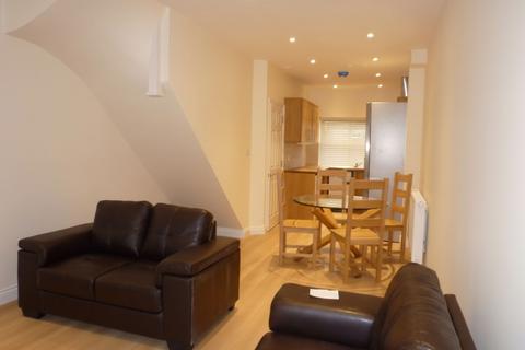 undefined, Newmarket Road, Cambridge, CB5