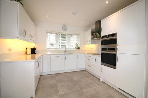 undefined, Sish Lane, Stevenage SG1