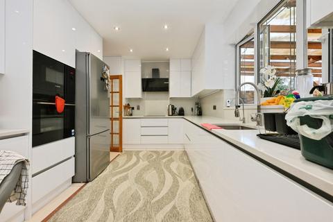 undefined, Lodge Crescent, Waltham Cross