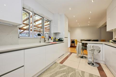 undefined, Lodge Crescent, Waltham Cross