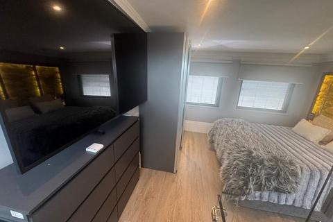1 bedroom flat to rent, streatham SE27