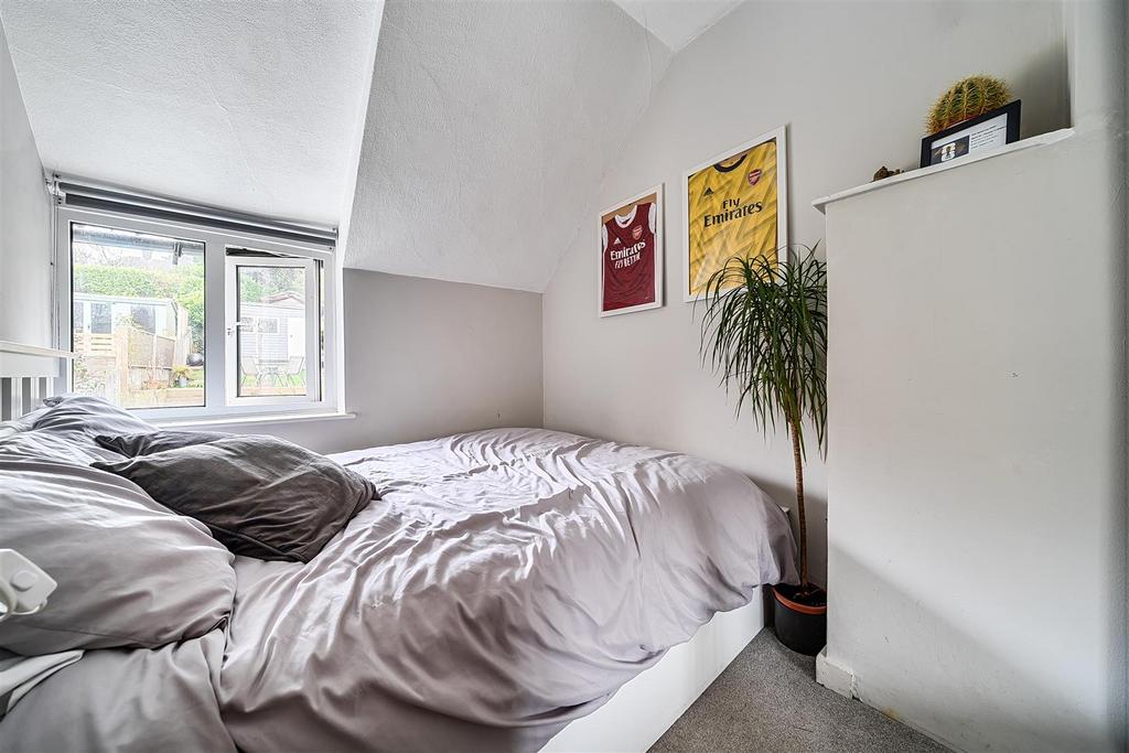Bedroom 3.jpg