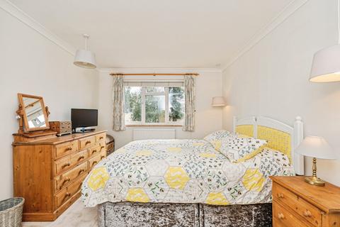 4 bedroom terraced house for sale, Green Lane Close, Byfleet, West Byfleet, Surrey, KT14