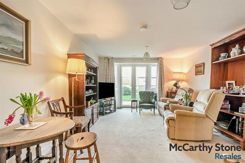 undefined, Queen Elizabeth Place, Orchard Lane, Alton, GU34 1GZ