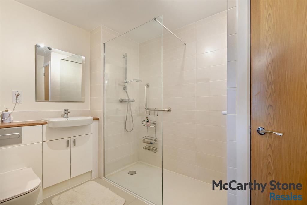 8681517-interior08-800.jpg