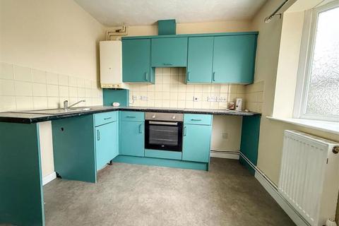 2 bedroom flat for sale, Oxford Road, Clacton-on-Sea, Essex, CO15 3TD