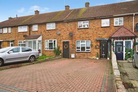 3 bedroom terraced house for sale, North Hill Drive, Romford, RM3