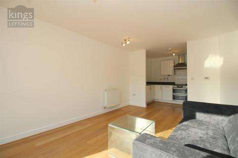 2 bedroom flat to rent, 4 Chancellor Way
