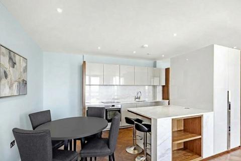 2 bedroom apartment to rent, Capital Building, London, SW11