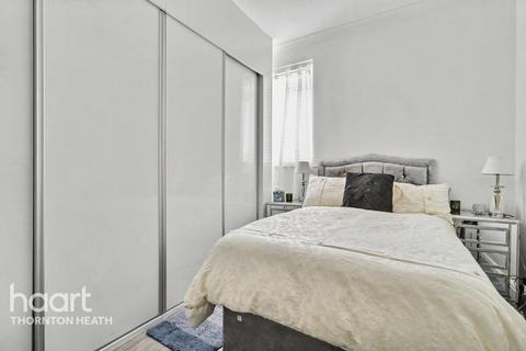 1 bedroom flat for sale, Whitehall Road, THORNTON HEATH