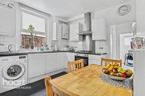 1 bedroom flat for sale, Whitehall Road, THORNTON HEATH