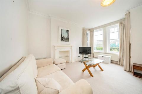 2 bedroom flat to rent, Bishops Park Road, London SW6