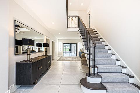 5 bedroom detached house for sale, Column Road, Wirral, CH48