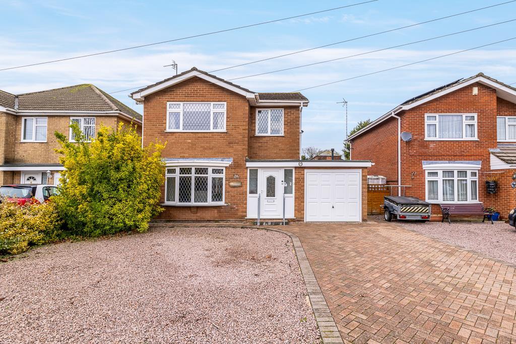 24 Aintree Drive (Spalding)-1.jpg