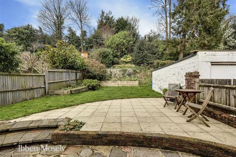 undefined, South Bank, Westerham TN16