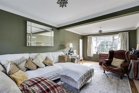 undefined, South Bank, Westerham TN16
