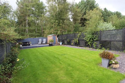 3 bedroom end of terrace house for sale, Haigh Lane, Haigh, Barnsley, S75 4DA