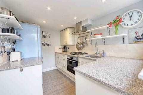 undefined, High Street, Cookham, SL6