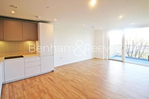 2 bedroom apartment to rent, Grove Street, London, SE8