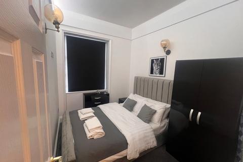 undefined, -14 St. Johns North, Wakefield, WF1