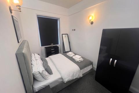 undefined, -14 St. Johns North, Wakefield, WF1