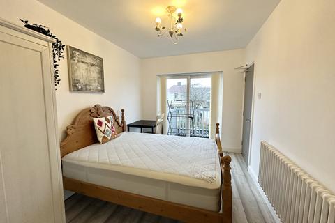 undefined, Hemsworth Road, SHEFFIELD, S8