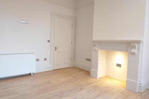 undefined, London & County Mews, Banbury, OX16