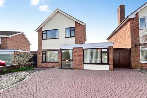 4 bedroom detached house for sale, Bishops Close, Stratford-upon-Avon