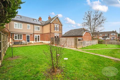 3 bedroom terraced house for sale, South Lane, Clanfield, Waterlooville, Hampshire, PO8