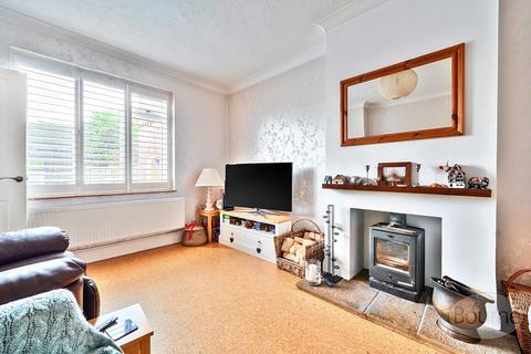 3 bedroom terraced house for sale, South Lane, Clanfield, Waterlooville, Hampshire, PO8