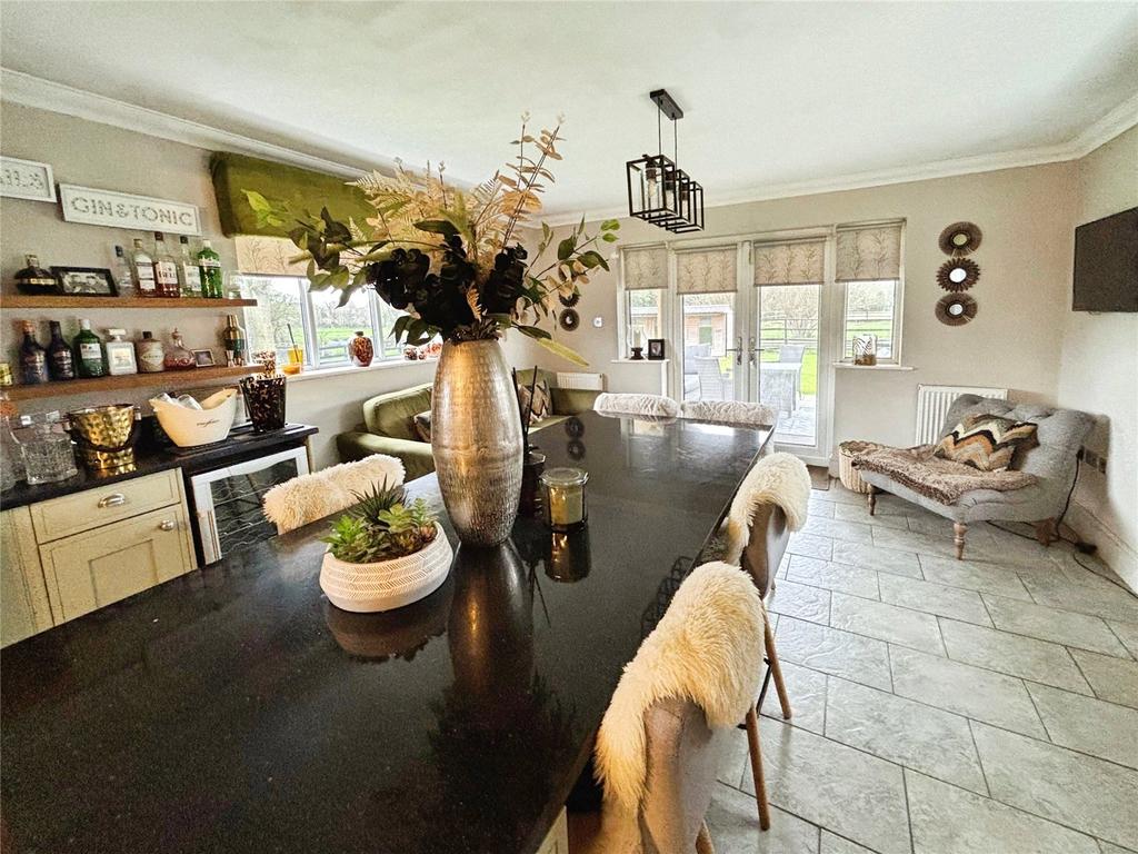 Living Kitchen