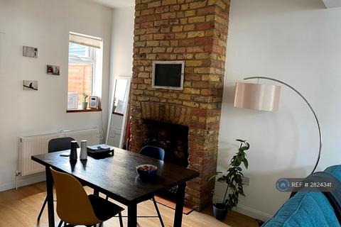 undefined, Pitchford Street, London, E15