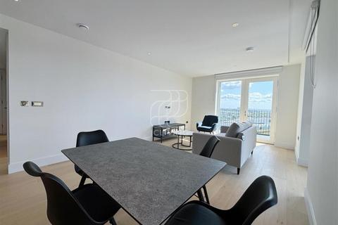 2 bedroom flat to rent, Cascade Way, White City