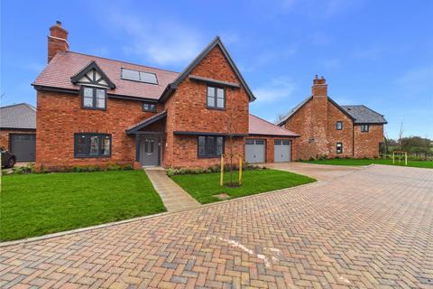 4 bedroom detached house for sale, Plot 30 The Somerset, Fitzroy Place, Blackmore, Essex, CM4