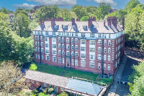 Grange Court, Leeds LS6