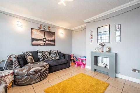 3 bedroom semi-detached house for sale, Leadale Green, Leyland