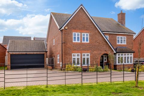 5 bedroom detached house for sale, Elyward Drive, Radford Semele Leamington Spa, Warwickshire CV31 1WL