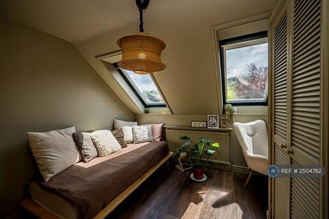 undefined, Bisham Court, London, SL7