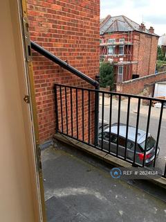 1 bedroom flat to rent, London, London, NW2