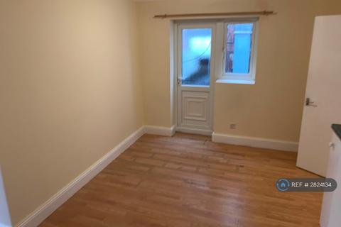 1 bedroom flat to rent, London, London, NW2