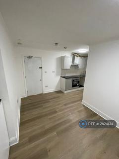 Studio to rent, London, London, NW2