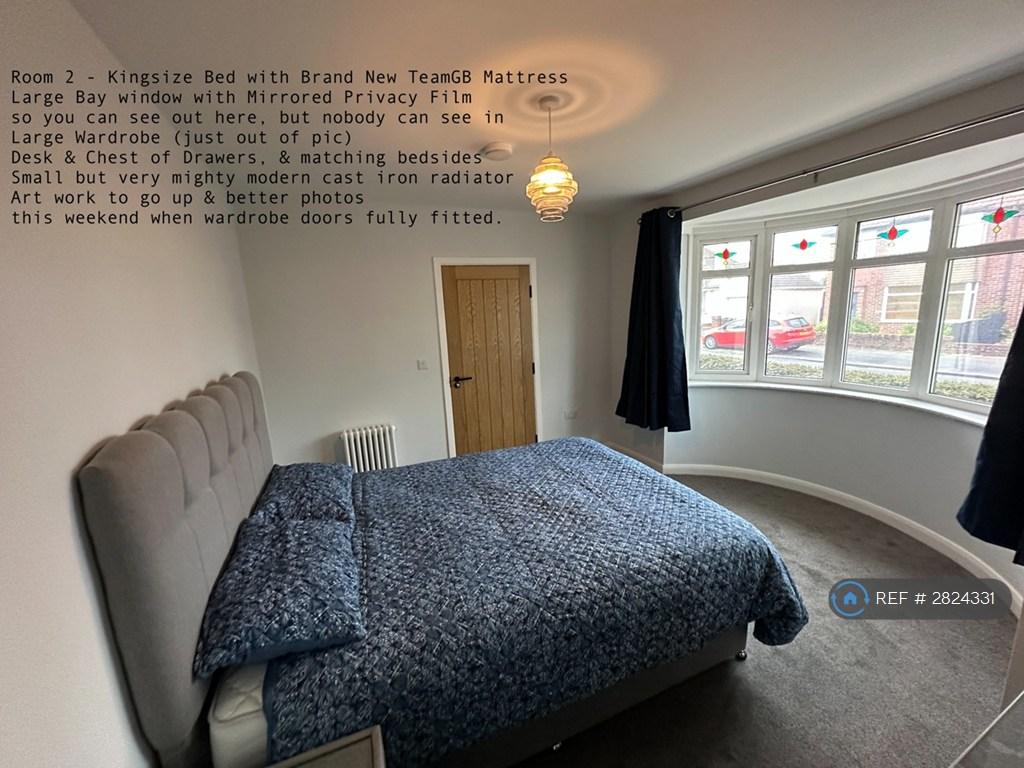 Room 2 - King Size (Shared Bathroom With 1 Room)