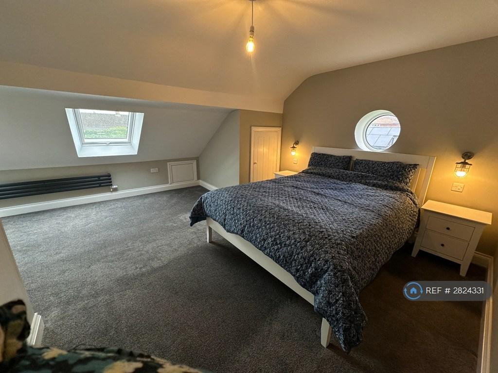 Room 4 - Alt Angle