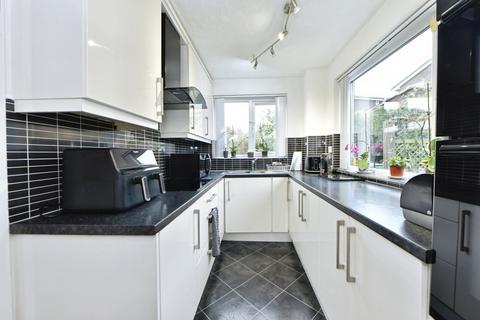 undefined, Rakewood Drive, Greater Manchester OL4