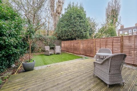 4 bedroom terraced house to rent, Friars Lane, TW9